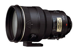 ニコン、手ブレ補正&超音波モーター搭載の大口径単焦点望遠レンズ「AF-S VR Nikkor ED 200mm F2G(IF)」 画像