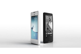 両面ディスプレイを搭載した「YotaPhone」、ロシア・欧州で発売