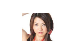 相澤仁美がセクシーにちょっぴりエッチに「私の彼は左きき」 画像