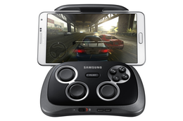 サムスン、GALAXY向けゲームコントローラー「Smartphone GamePad」を欧州で発売 画像