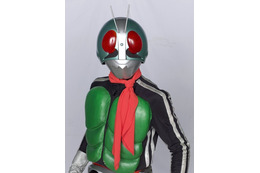 藤岡弘、38年ぶりに仮面ライダー1号に変身! 画像