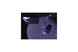 「かぐや」ミッション順調——リレー衛星分離成功。月の最新映像も 画像