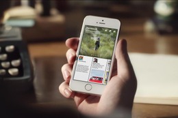 Facebookからニュース“ペーパー” iOSアプリ 画像