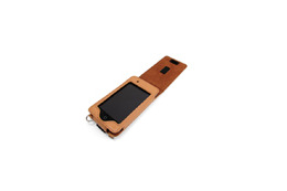レイ・アウト、人気沸騰! iPod touch/nano用レザージャケットシリーズに新色を追加 画像