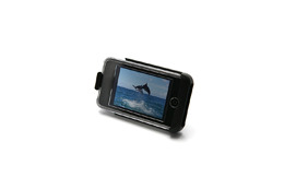 iPod touchをカラフルに!便利に!使える フォーカルポイントのスタンド付きケース 画像