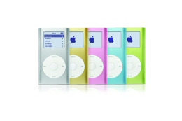 「iPod mini」の米国外での販売は7/24から。日本での価格は28,140円 画像