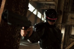 『ロボコップ』の黒スーツ、3Dプリンターでパーツ制作 画像