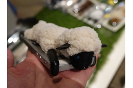 【iPhoneケース展 Vol.8】癒される!? iPhone用ぬいぐるみカバー 画像