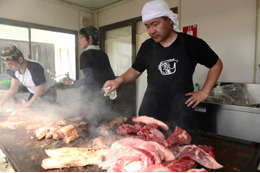 肉!肉!肉!と肉料理が並ぶ「肉フェス TOKYO 2014~秋~」…24日より開催 画像