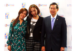 ざわちん&ママちん、リアル台所トークと素顔を大胆公開 画像