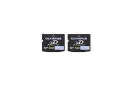 オリンパス、デジタルカメラ用記録メディア「xD-ピクチャーカード」の高速モデル——2GB/1GB 画像