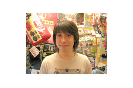 声優の鈴村健一さんがパーソナリティーで登場! 声優Waveの「超人タイツ」 画像