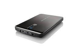 PC・スマホ・タブレットを3台同時充電!大容量23,000mAhのモバイルバッテリ 画像