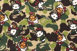 APEとキティがコラボ! 猿もリボンを着けてキュートに 画像