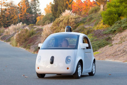 Googleが自動運転自動車の可動プロトタイプを発表 画像