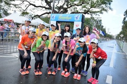 SUPER☆GiRLSがホノルルハーフマラソンを盛り上げる! 画像