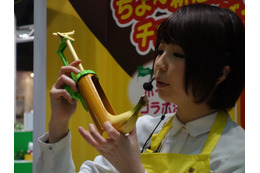 【ギフト・ショー春2015 Vol.2】皮をむかずにチョコ入りバナナを作れる「そんな!チョコバナ~ナ」 画像