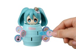 「初音ミク」や「艦娘」が可愛い「黒ひげ危機一発」に! 画像