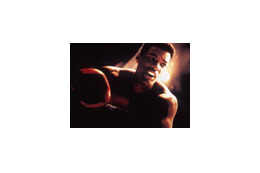 ウィル・スミスが20kg太ってモハメド・アリ役に挑戦「アリ ALI」など6作品〜シネリエ 画像