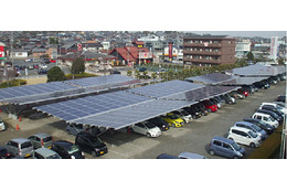 カーポート型の太陽光発電設備が販売開始に