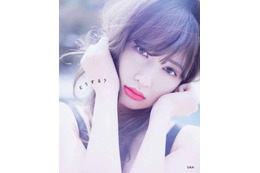 小嶋陽菜、写真集の首位獲得に歓喜 「本当に嬉しい!」 画像