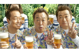 似てる!? さまぁ~ず三村のそっくりさん登場の新CM……桐谷美玲も「ほんとにビックリ」 画像