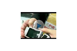 【PIE 2008 Vol.12(ビデオニュース)】写真データにGPS情報を直接書き込むカードリーダ 画像