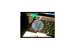 【ビデオニュース】日本エイサー、「Gemstone Blue」シリーズの新ノートPCを発表 画像