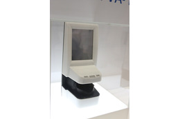 【オフィスセキュリティEXPO #05】日立が発売前の指静脈入退室管理システムをデモ 画像