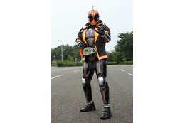 今度のライダーは“おばけ”! 「仮面ライダーゴースト」10月放送開始 画像