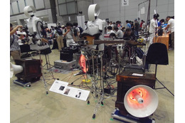 【Maker Faire Tokyo】ユニークなミュージック演奏ロボットバンドのデモ 画像