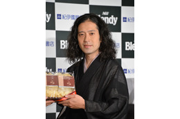 ピース又吉怒らせたタメ口記者? ネット上で噂の芸能リポーターが怒り 画像