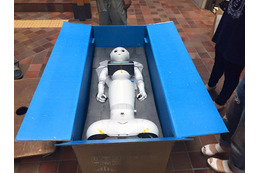【木暮祐一のモバイルウォッチ】第85回 Pepperがやってきた! ロボットとの共同生活がスタート 画像