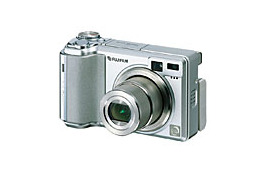 富士写、「FinePix E550/E510」の発売日を決定 画像