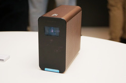投射された画面でタッチ操作できる!ソニーモバイル「Xperia Projector」【MWC 2016 Vol.21】 画像