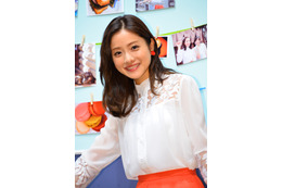 石原さとみ、V2達成!もっとも雑誌の表紙を飾った「カバーガール大賞」 画像