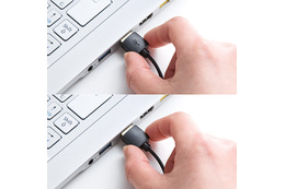 表・裏どちらでも挿せる リバーシブル設計のmicroUSBケーブル 画像