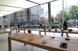 “新型”Apple Store、米サンフランシスコにオープン! 画像