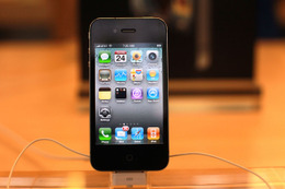 iPhone 4なら4,480円。新品のiPodよりもお買い得?【連載・今週の中古スマホ】 画像