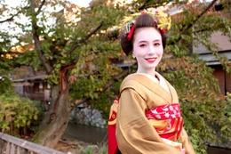 May J.、京都で舞妓姿を披露 画像