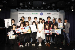 「CDショップ大賞」は宇多田ヒカルの「Fantome」に!「後世に残したいような一枚」 画像