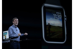 Siriが自動でユーザーに必要な情報を表示!「watchOS 4」がこの秋登場 画像