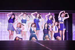 韓国発ガールズグループ・TWICE、日本初の単独公演を実施！ 画像