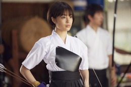 広瀬すずの弓道着姿が公開に!ファン「かわいい」「やばい」と歓喜 画像