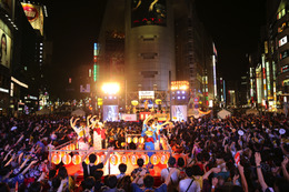 桐谷健太が浦島太郎姿で「渋谷盆踊り大会」に登場！「海の声」など披露 画像