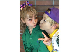 ぺこ&りゅうちぇる、付き合って3年2ヵ月を記念してラブラブ2ショットを多数公開! 画像