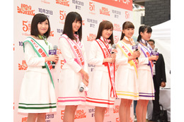 ももクロが“お金持ちトーク”!ダミーの5億円に大はしゃぎ!! 画像