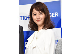 佐々木希、外食よりも自宅で食べるごはんが好き! 画像