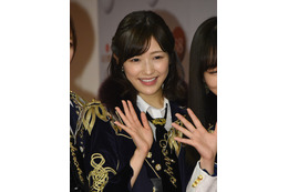 AKB48・渡辺麻友、レコ大で憧れの天海祐希からのエールに涙 画像