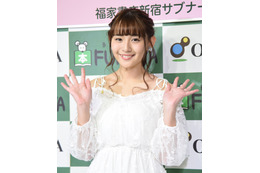 浅川梨奈、セカンド写真集発売決定!「1年前よりも成長した姿をお見せできれば」 画像